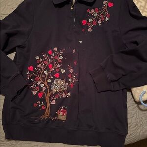 Women's Black Sweatshirt with Embroidered Owl Design